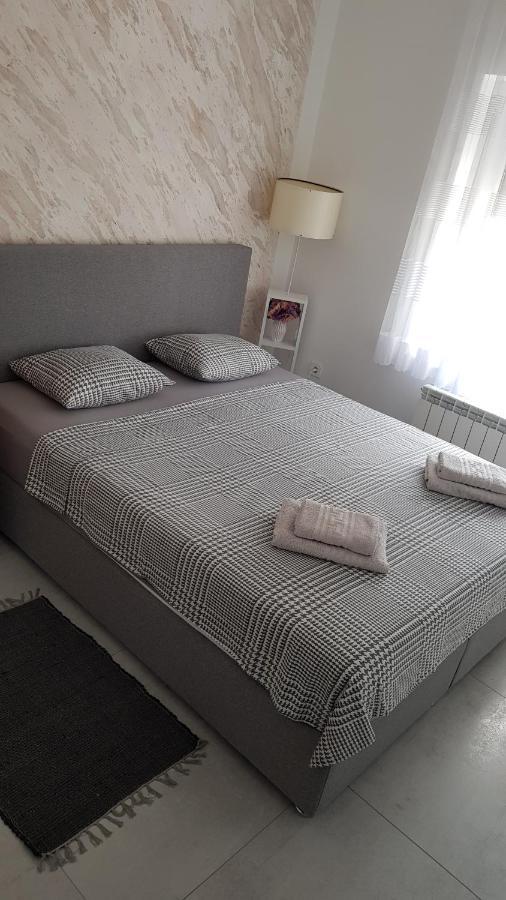 Kabashi Apartment Кърк Екстериор снимка